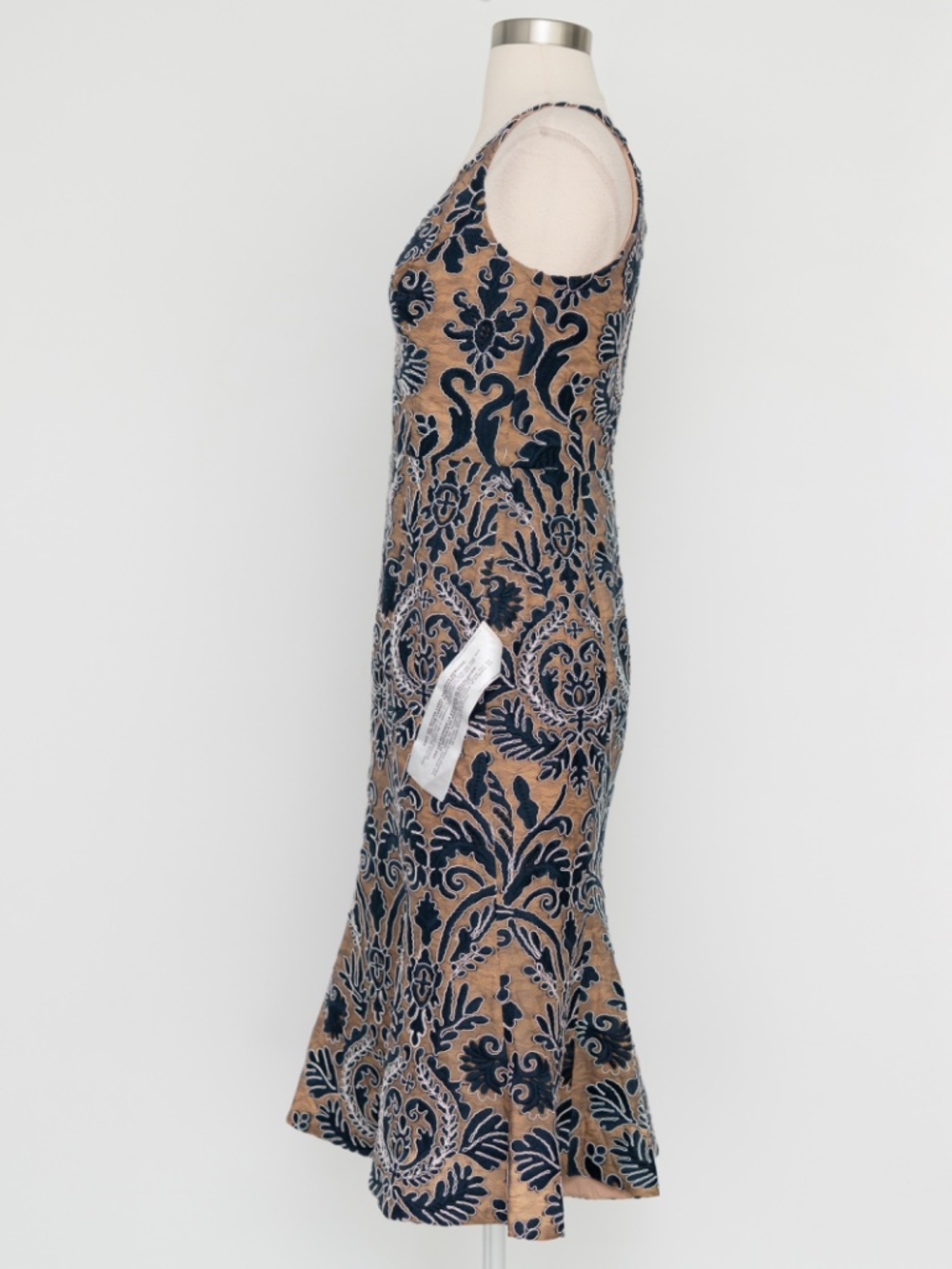 Dress the Population - Isabelle Midi Dress - Picture 6 of 12